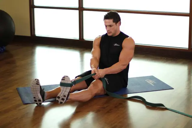 Exercițiul Întindere tibial anterior — demonstrație
